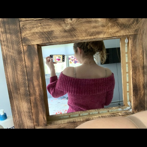 Off the shoulder rose sweater - Picture 3 of 4